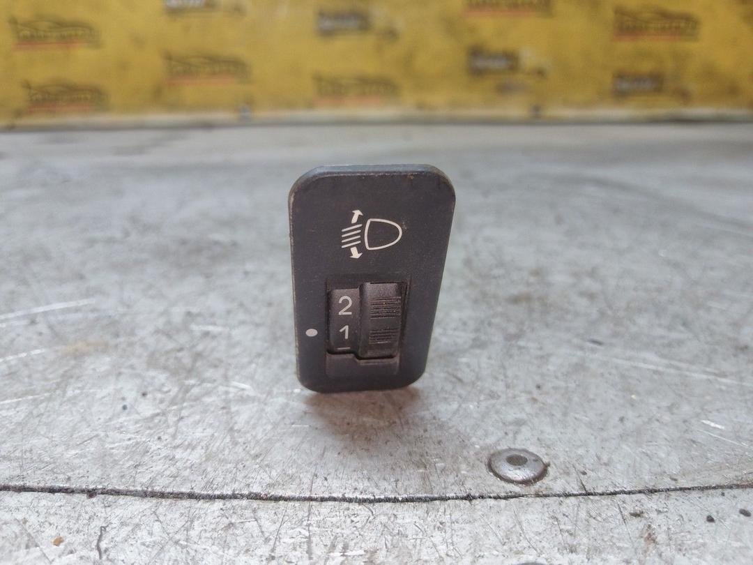 Кнопка корректора фар JGF8YP Peugeot 306 - Фото 1