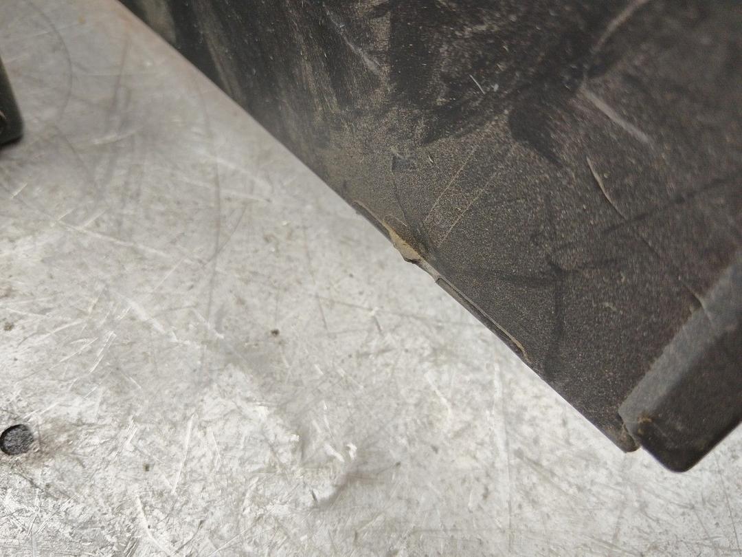 Вещевой ящик центральной консоли 2H2B35 Opel Meriva купить на авторазборке