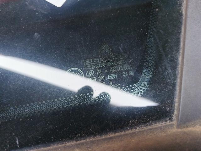 Стекло кузовное боковое правое 6V406M Citroen C5 купить