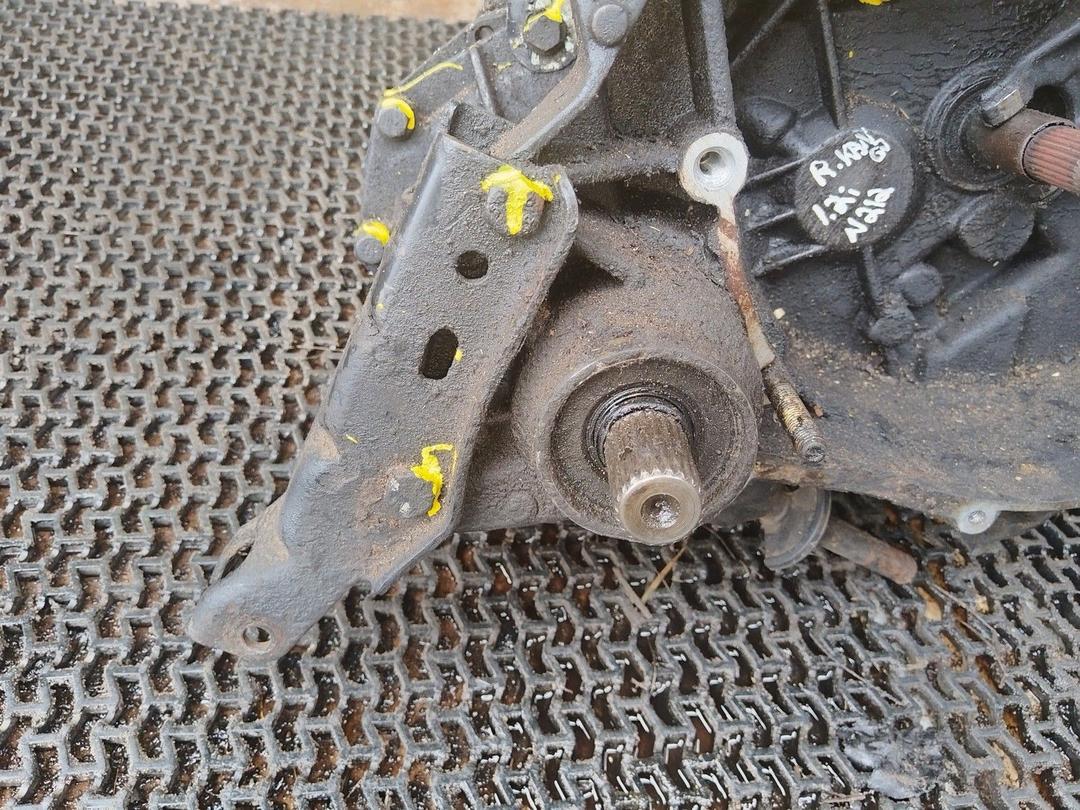 КПП механическая (МКПП) 5-ступенчатая 32EED1 Renault Kangoo купить на авторазборке