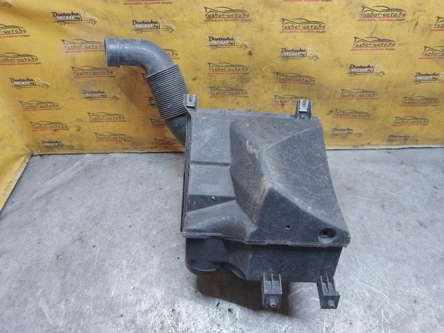 Корпус воздушного фильтра C29B2F Audi A8 undefined