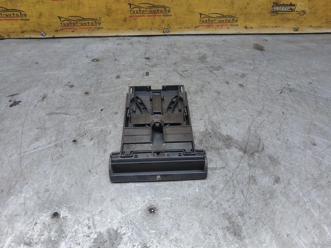 Подстаканник 7JIPT3 Subaru Forester купить