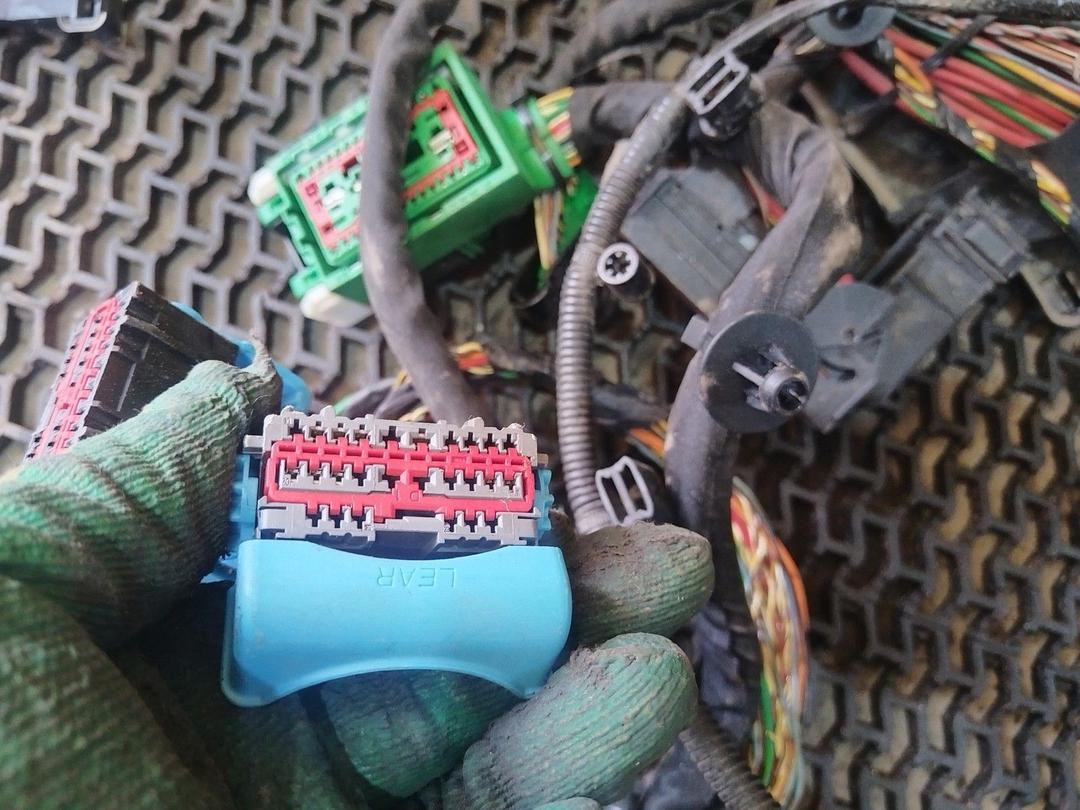 Проводка KNFAMN Volvo S40 купить с доставкой