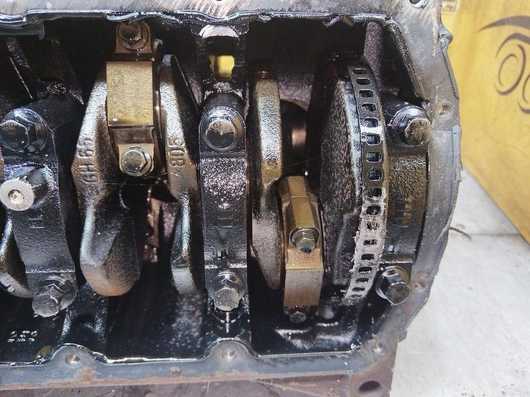 Блок цилиндров UXD3R1 Alfa Romeo 147 undefined