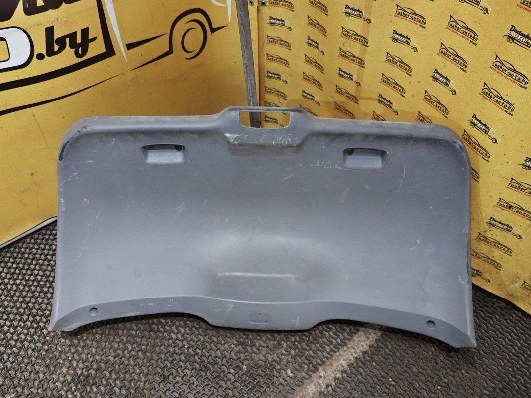 Обшивка крышки багажника TGJS17 Renault Scenic