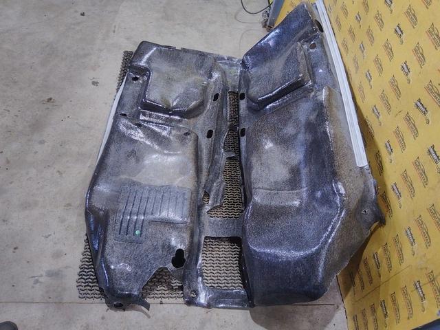 Ковер салонный J9QM35 Peugeot 206 купить в магазине запчастей бу