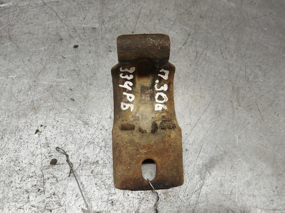 Крепление втулки стабилизатора E18HSS Peugeot 306 - Фото 2