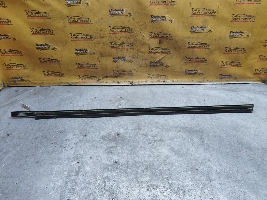 Молдинг стекла двери задней правой наружный A01S36 Ford Galaxy купить