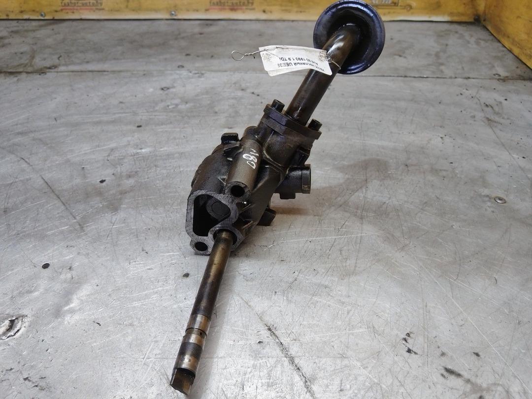 Насос масляный UEE39J Audi 80 купить с доставкой