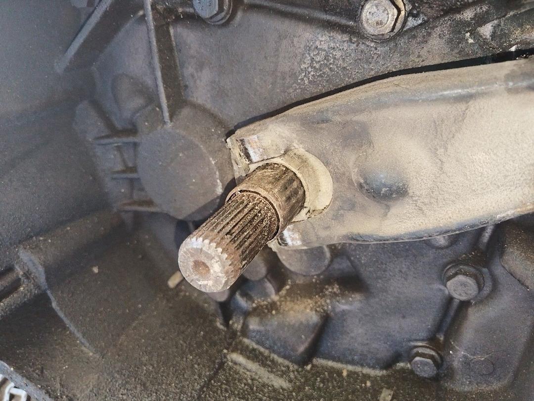 КПП механическая (МКПП) 5-ступенчатая QNXF8K Renault Kangoo - Фото 2