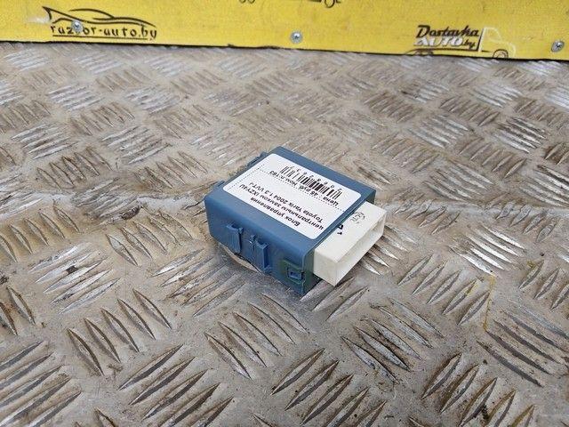 Блок управления центральным замком IXZY4U Toyota Yaris - Фото 3