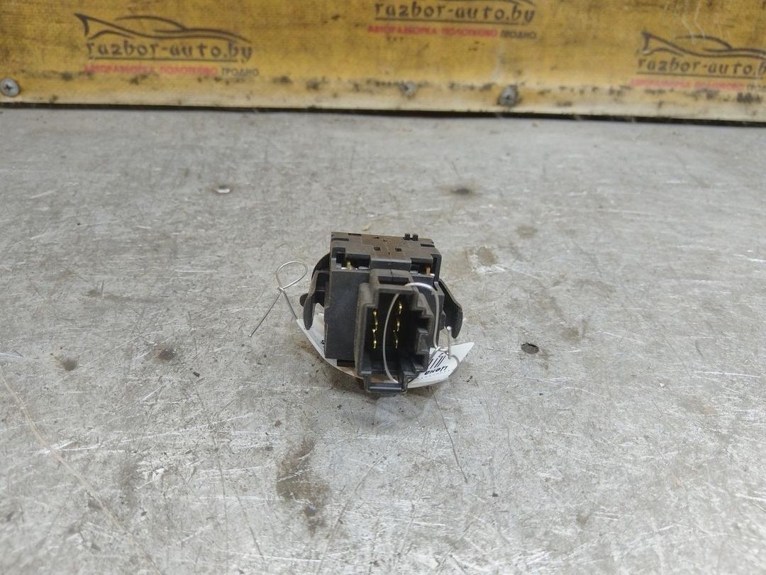 Кнопка освещения панели приборов SJFL7K Volkswagen Passat купить с доставкой