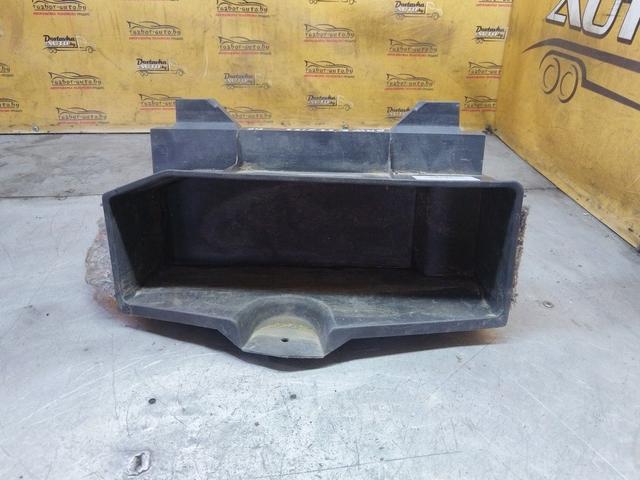 Обшивка багажника VSJOM7 BMW 5 E39