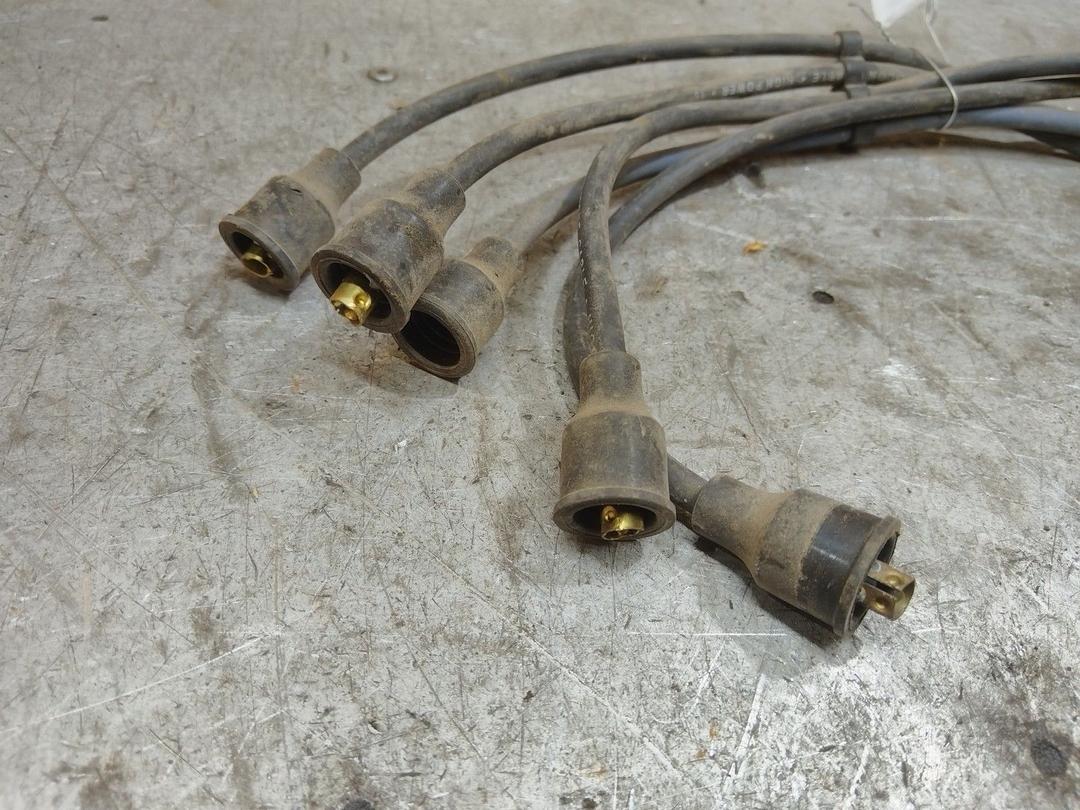 Провод высоковольтный 4J2I18 Audi 80 купить
