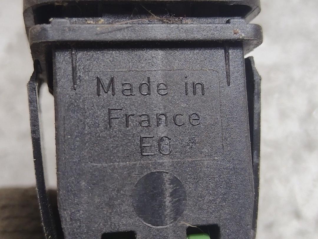 Кнопка подогрева сидений WOGW4C Peugeot 605 - Фото 5