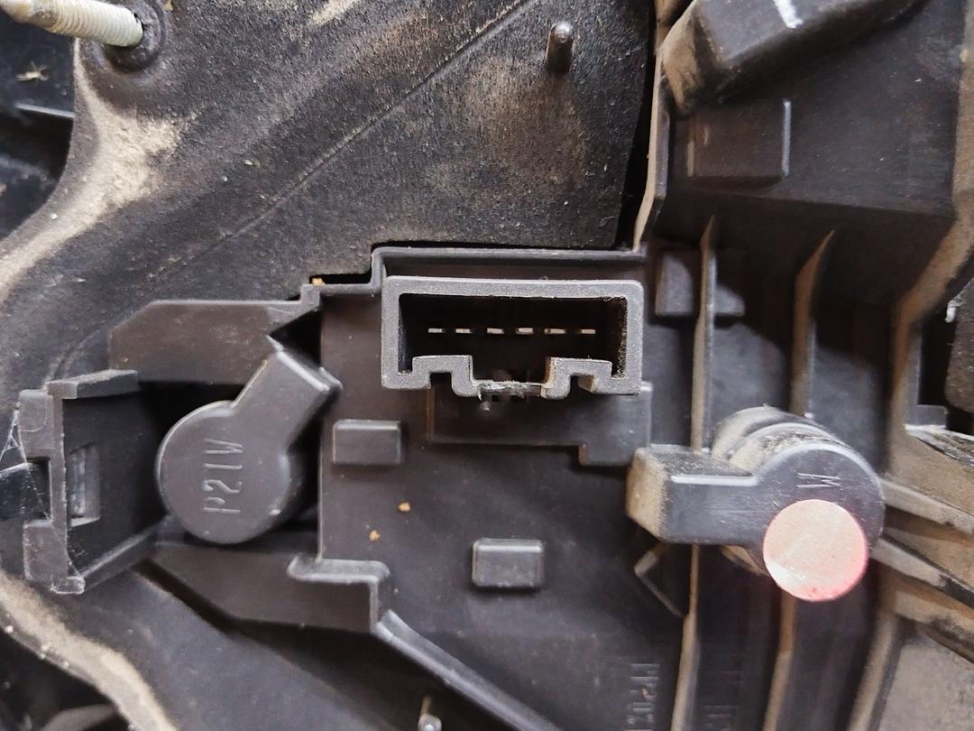 Фонарь задний левый J3ISAP Toyota Corolla - Фото 5