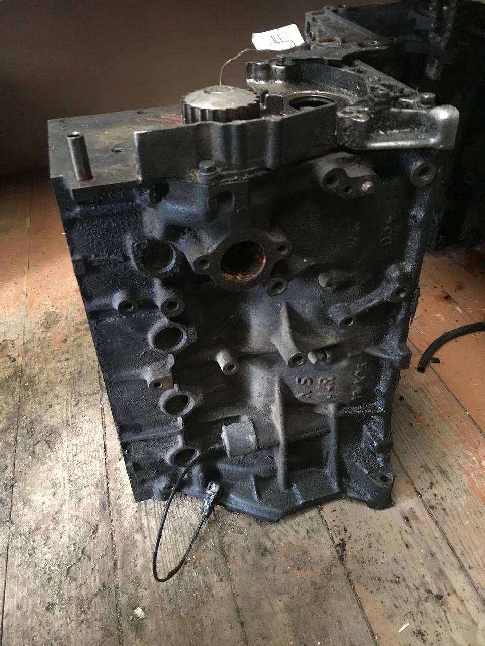 Блок цилиндров EYW02I Citroen Evasion купить с доставкой