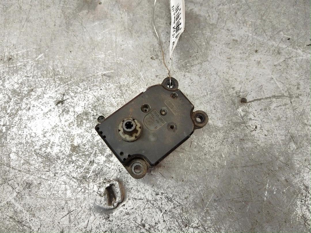 Моторчик заслонки печки OOBG4O Peugeot 307 - Фото 2