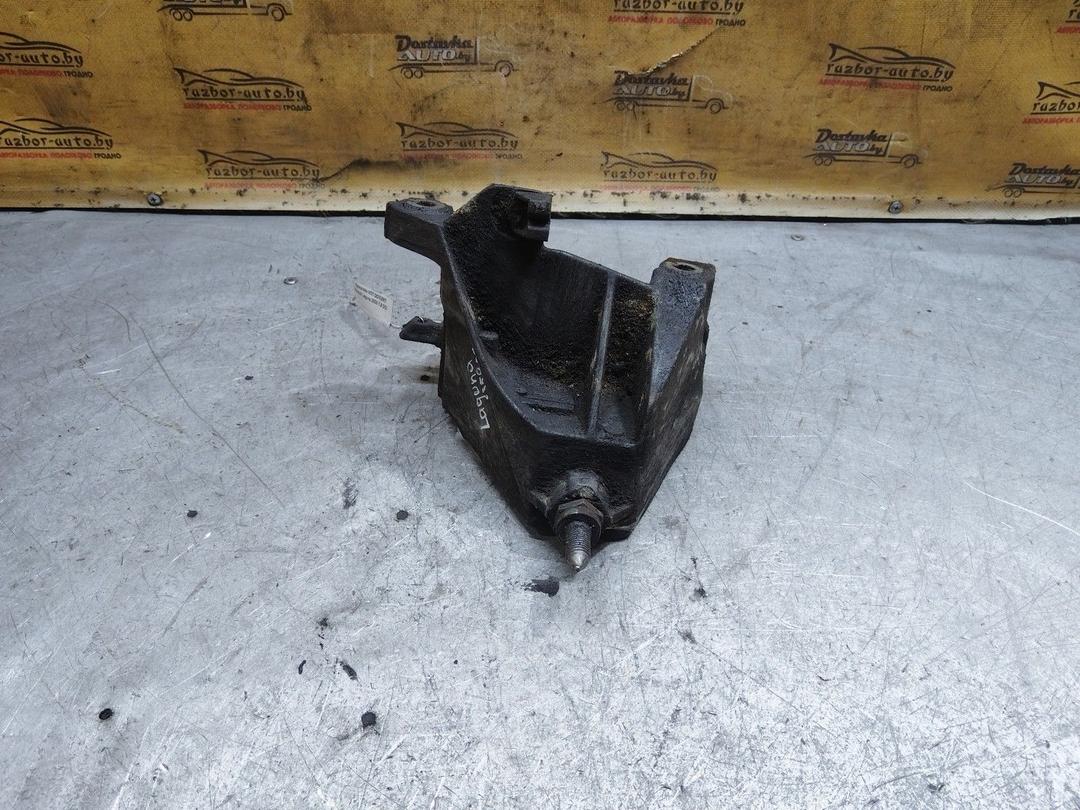 Кронштейн КПП DOWXRT Renault Laguna купить с доставкой