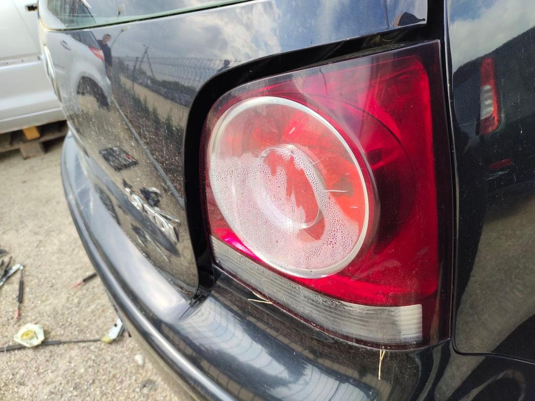 Фонарь задний правый DAZ46U Volkswagen Polo