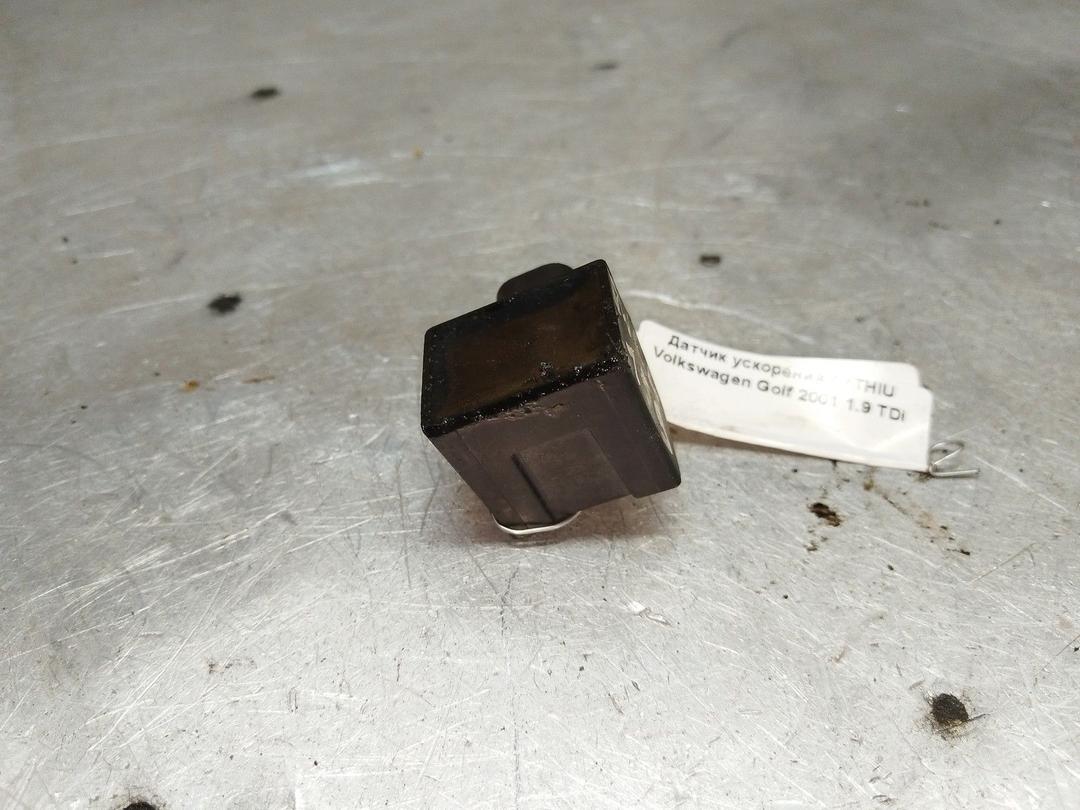 Датчик ускорения 1YTHIU Volkswagen Golf - Фото 1