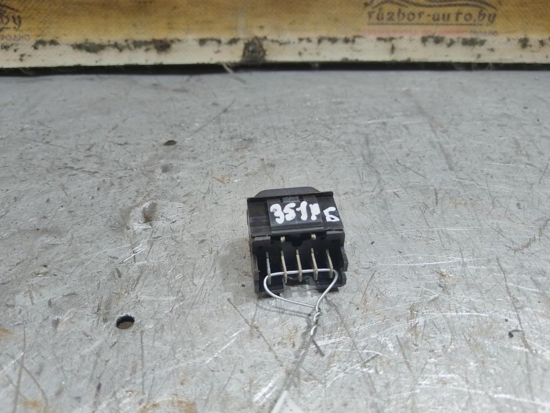 Кнопка стеклоподъемника переднего левого 2NKZXL Peugeot 605 - Фото 3