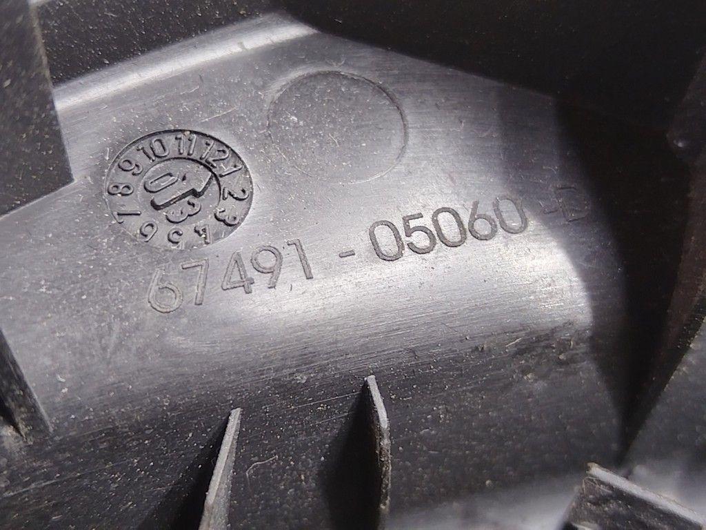 Заглушка зеркала правого 4VER1Q Toyota Avensis - Фото 4