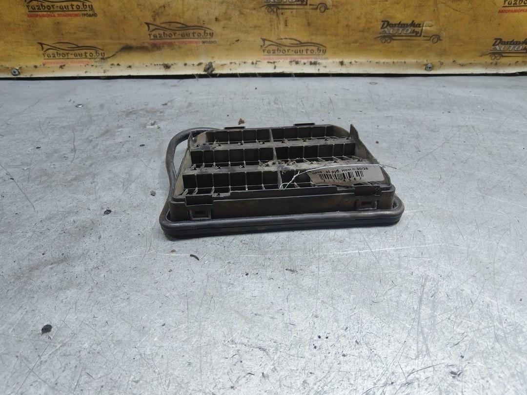 Решетка вентиляции кузова 2UK764 Volvo S60 купить с доставкой