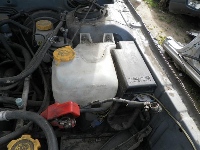 Бачок омывателя B8113C Subaru Forester