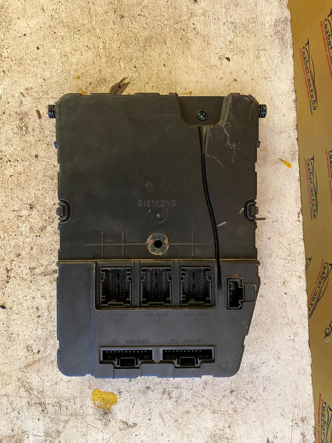 Блок комфорта 974HLX Renault Scenic купить