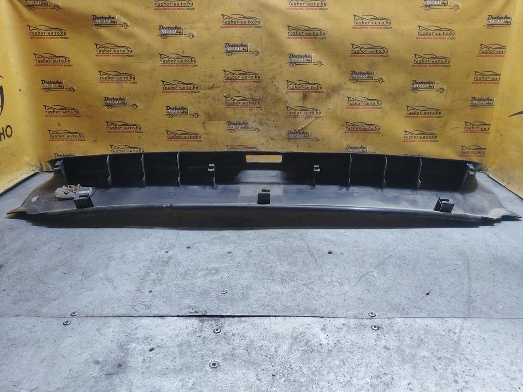 Накладка замка багажника H9X1M1 Peugeot 607 купить на авторазборке