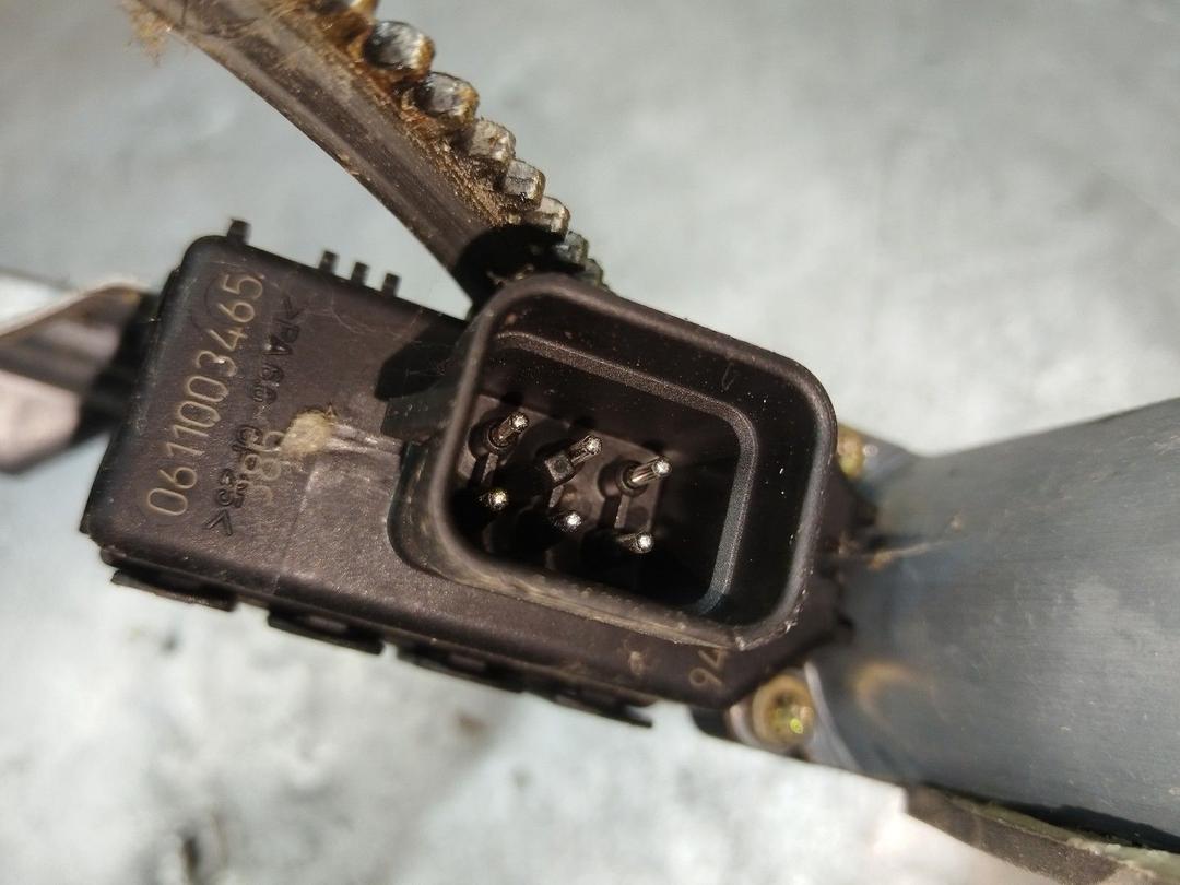 Стеклоподъемник электрический передний правый MEOAOA Opel Zafira - Фото 4