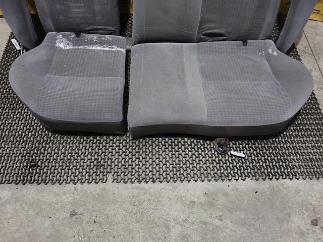 Салон (комплект сидений) S481TW Mitsubishi Carisma undefined