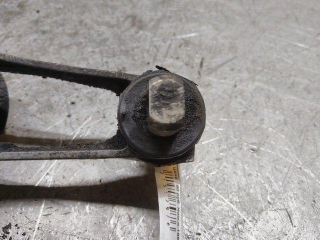 Подушка крепления двигателя R5H96G Saab 9-3 купить с доставкой. Огромный выбор запчастей и марок авто. У нас есть практически все.