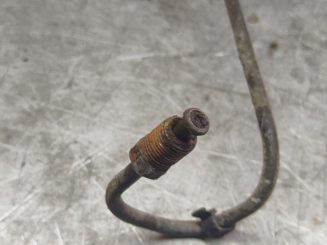 Трубка сцепления EO2USX Kia Carnival - Фото 2