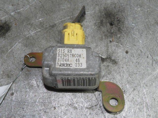 Датчик удара PZM3F6 Mazda 323F купить с доставкой