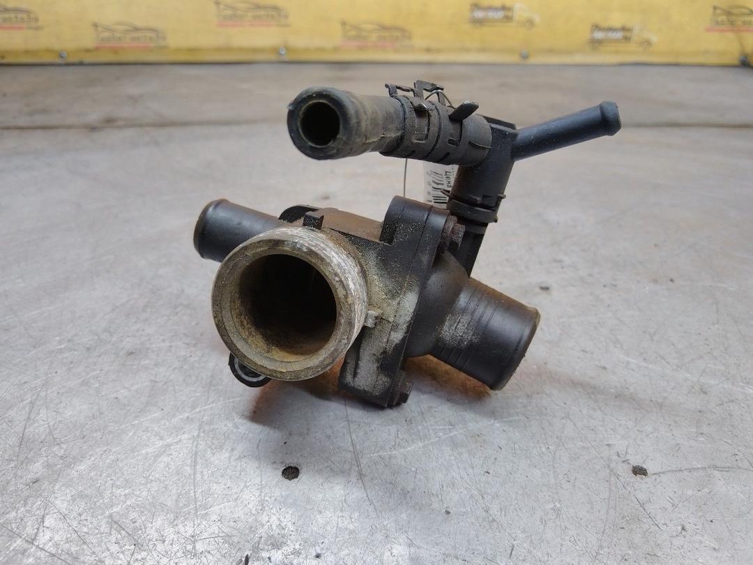 Корпус термостата BFYJHR Ford Mondeo