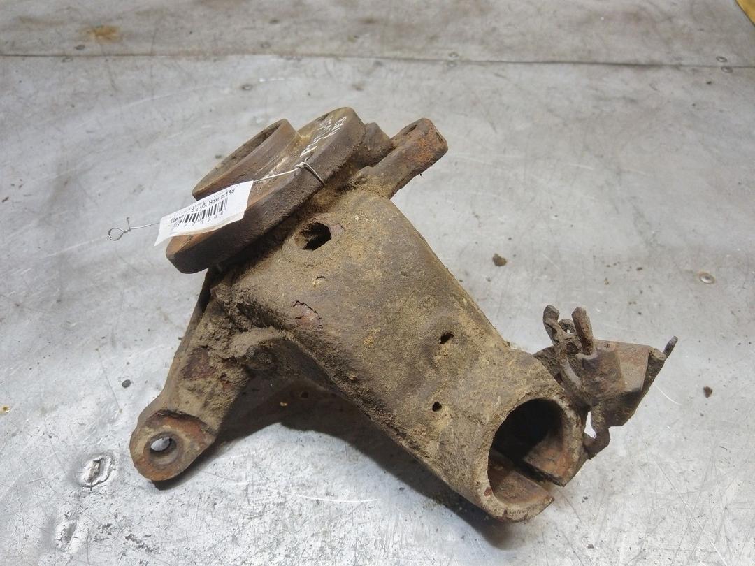 Кулак поворотный левый 7HMK7I Peugeot 406 - Фото 4