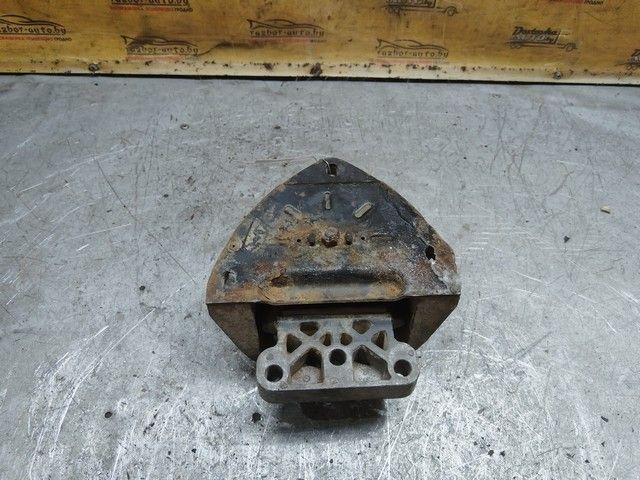 Кронштейн двигателя C3S6HB Volkswagen Polo купить с доставкой