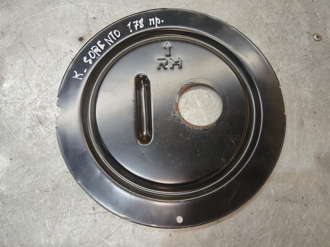 Крышка топливного бака F452ZY Kia Sorento