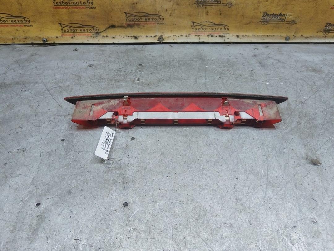 Стоп-сигнал 8CC6C5 Ford Mondeo купить в магазине запчастей бу