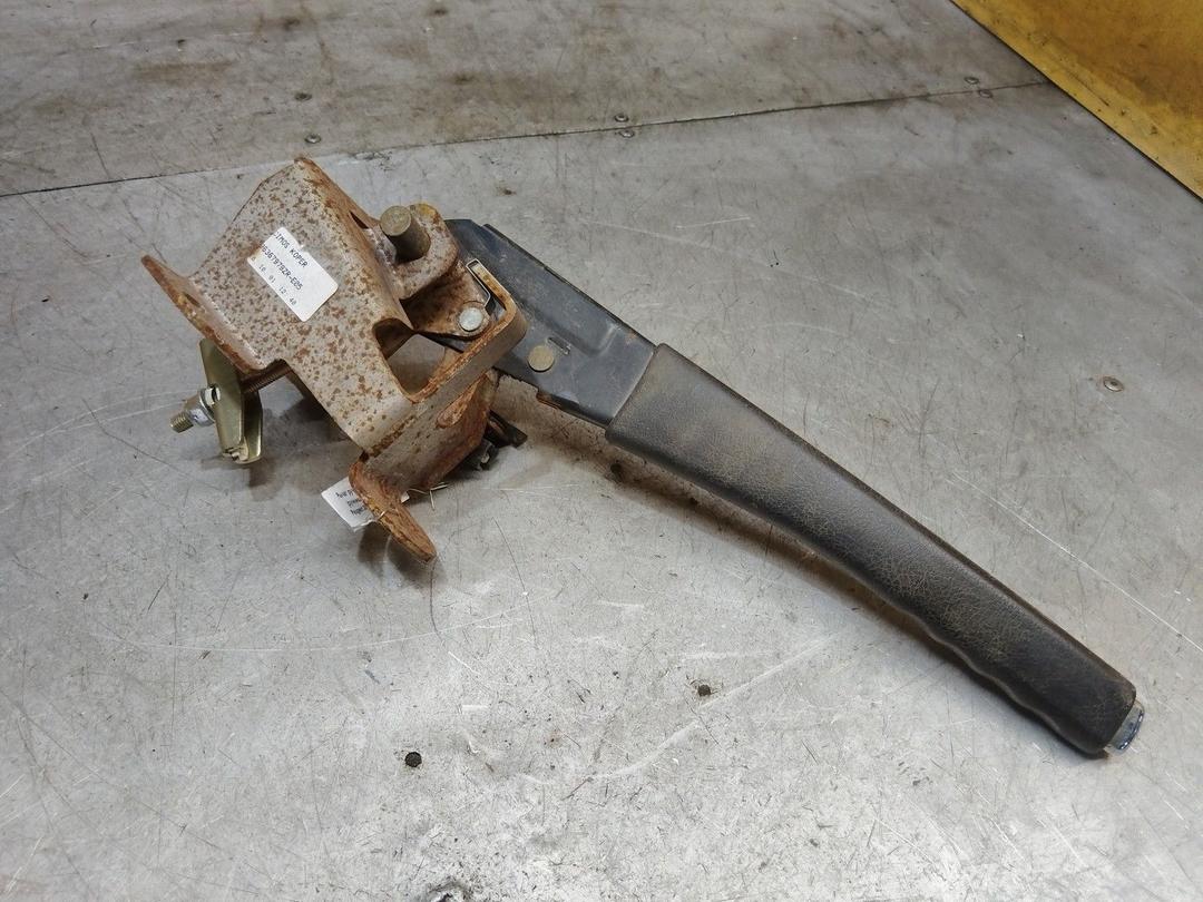 Рычаг ручного тормоза (ручника) GDBWBG Peugeot 307 купить с доставкой