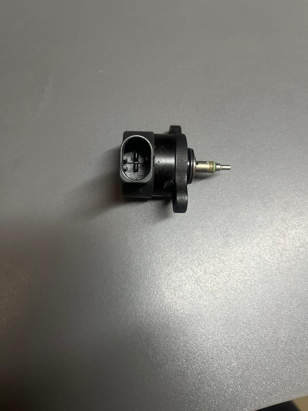 Регулятор давления топлива 4VOYOB Mercedes Sprinter