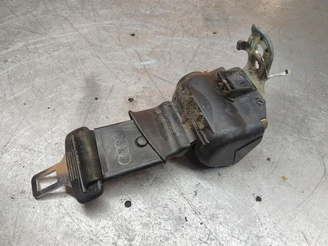 Ремень безопасности задний центральный OQK7LC Audi A6 купить