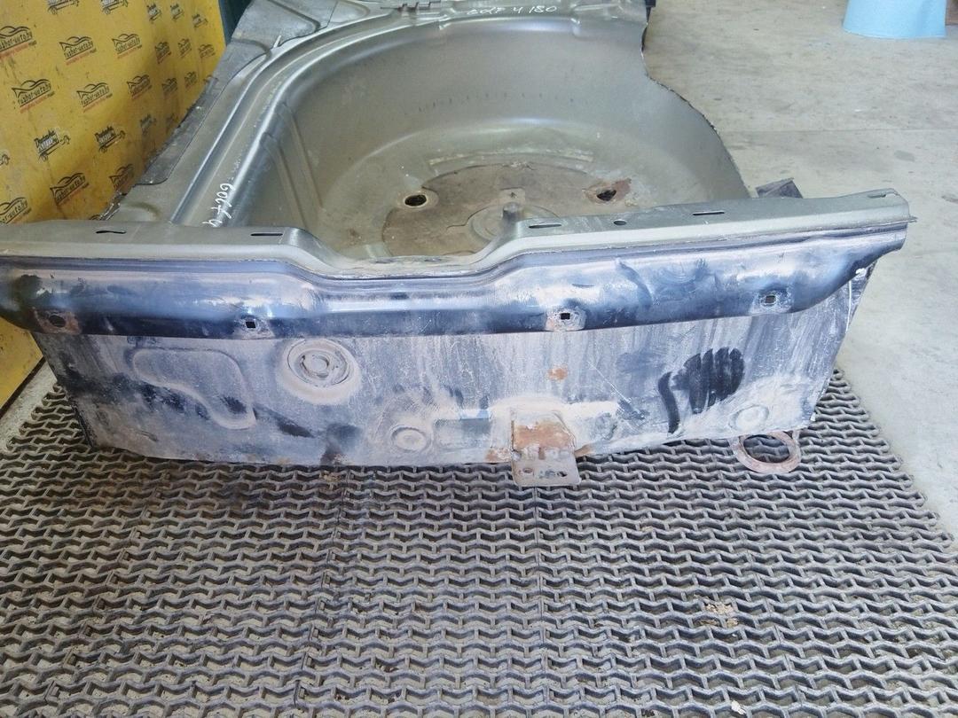 Ниша запасного колеса XHH563 Volkswagen Golf - Фото 3