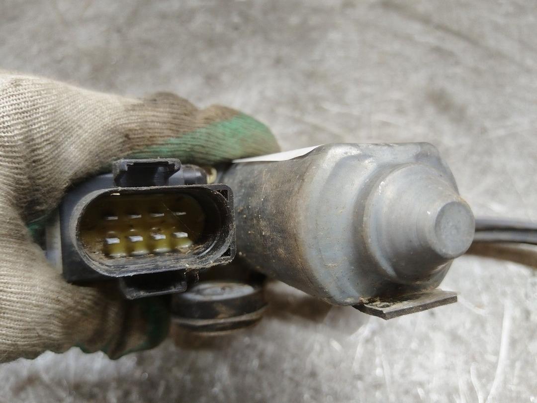 Стеклоподъемник передний левый 2639F5 Audi A8 undefined