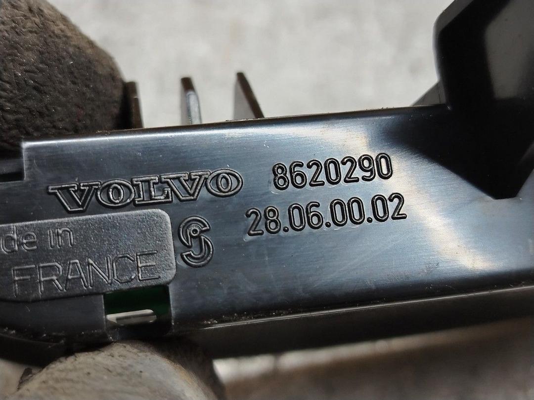 Стоп-сигнал PF9O1N Volvo V50 - Фото 4