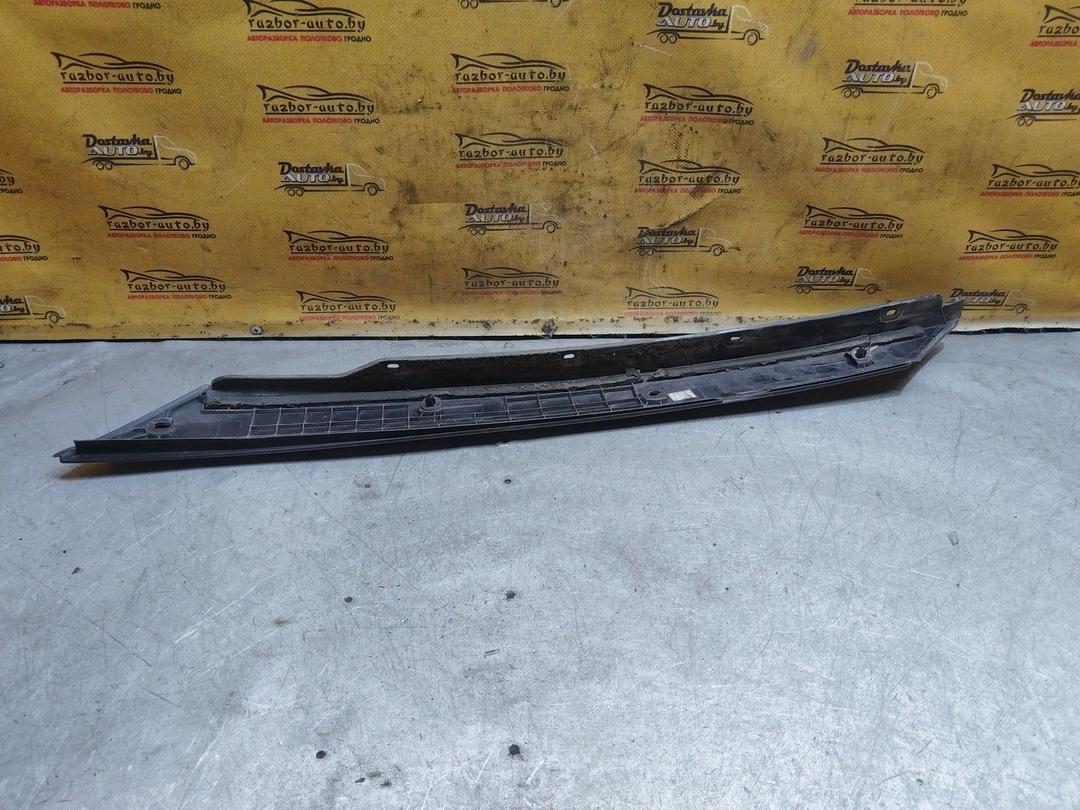 Молдинг (накладка кузовная) W7P9PQ Skoda Fabia купить с доставкой