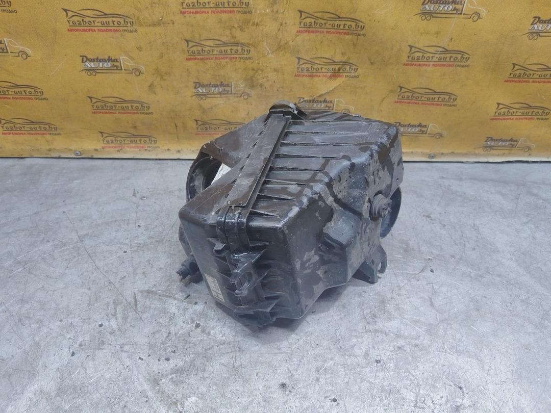 Корпус воздушного фильтра IIK4WK Mazda 323F купить с доставкой. Огромный выбор запчастей и марок авто. У нас есть практически все.