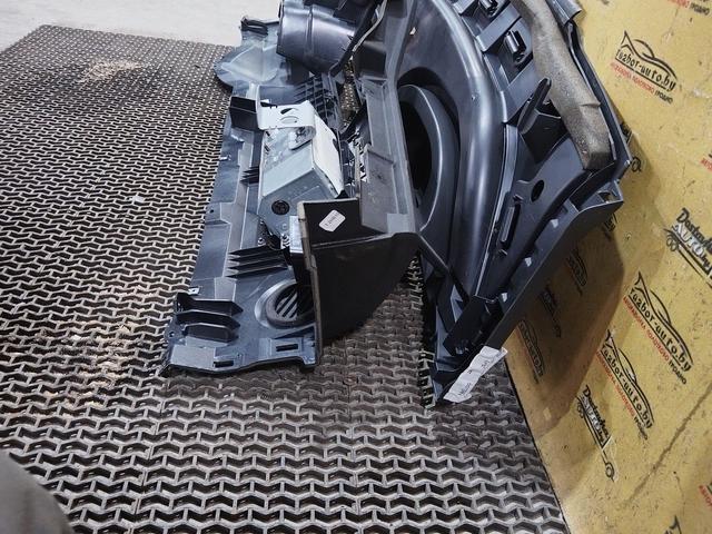 Панель передняя салона (торпедо) IQHNQL Ford C-Max undefined